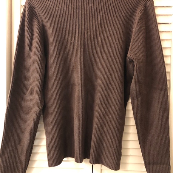 Rich brown woman’s sweater. - Picture 3 of 4